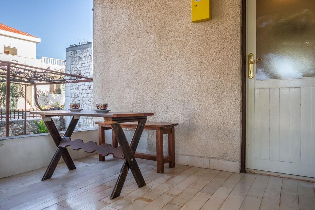 Apartment Srecko Vinisce Ngoại thất bức ảnh