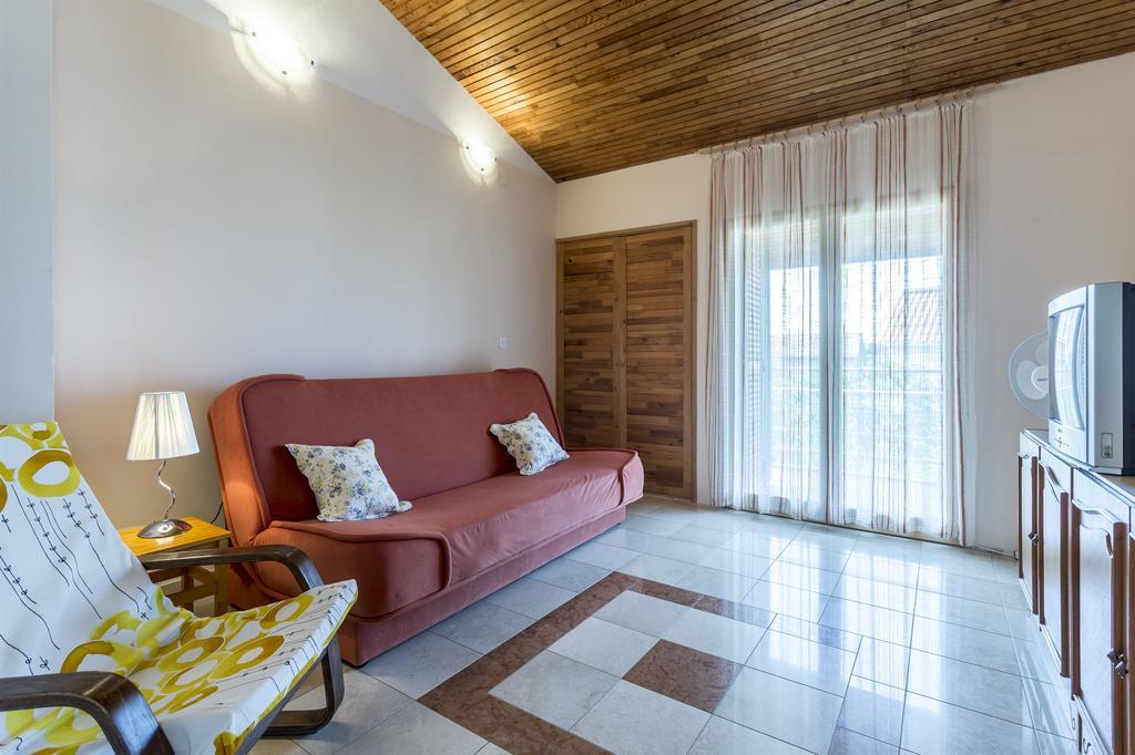Apartment Srecko Vinisce Ngoại thất bức ảnh