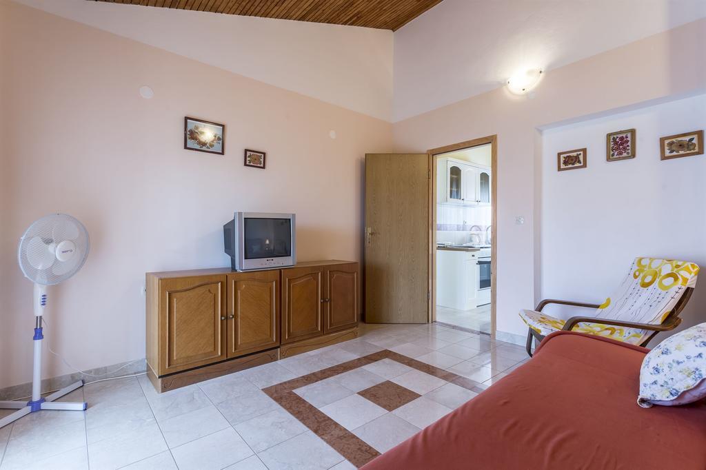 Apartment Srecko Vinisce Ngoại thất bức ảnh